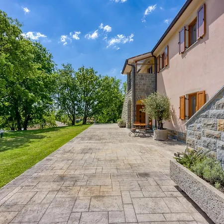 Apartmán Grad & Gračišče