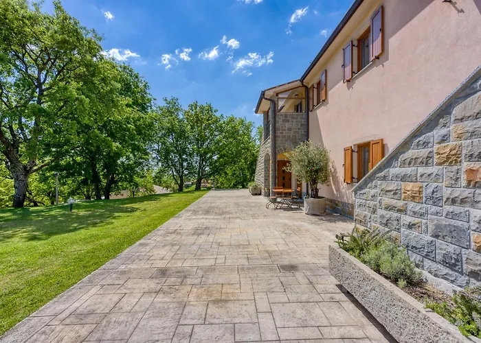 Διαμέρισμα Grad & Gračišče