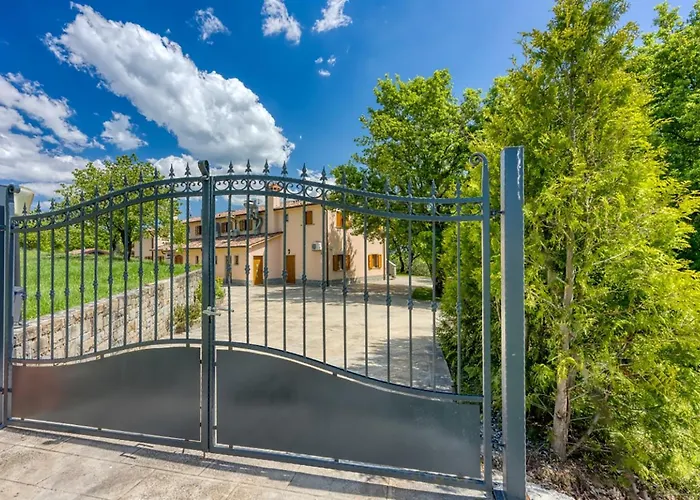 Grad & Διαμέρισμα Gračišče