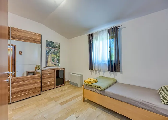 Grad & Διαμέρισμα